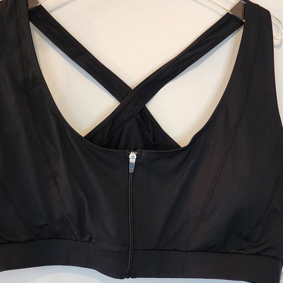 Front Zip Low Impact Bra with stretchy band - Picture 1 of 3